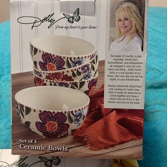 Dolly Parton ceramic 11.625" Serving Platter & set of 4 bowls 6" x 2.625" NEW - Picture 2 of 7